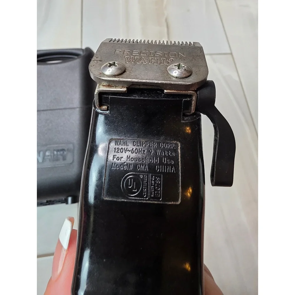 Wahl CMA Corded Hair Clipper Precision Blade Silver Burgundy with Conair Case A2